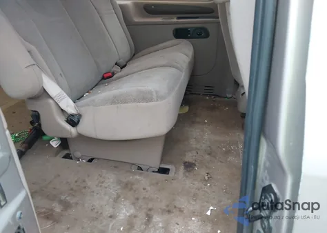 1996 Ford Windstar Wagon из США, поврежденный, VIN 2FMDA5146TBC14678